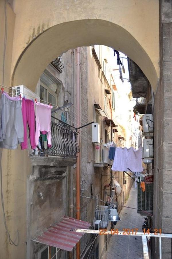 La Regina Di Vertecoeli Napoli Exterior foto